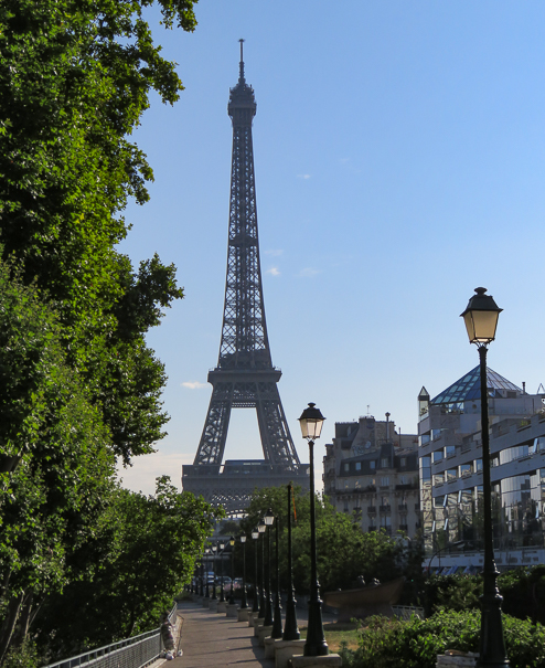 Tour Eiffel - activities for children in Paris