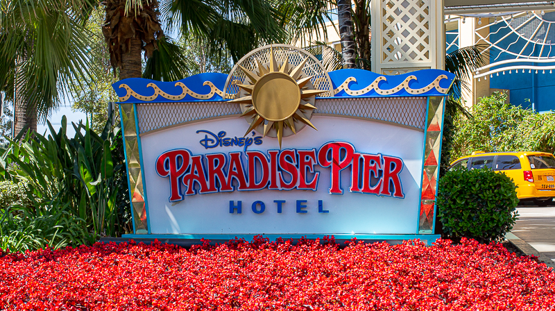 Disney's Paradise Pier - hotels across the street from Disneyland