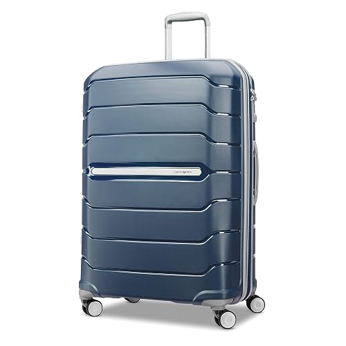 Samsonite Freeform 28 inch hardside spinner